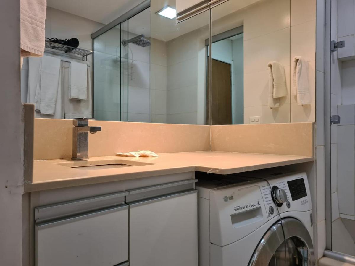 Com Piscina, Centro De Apartment